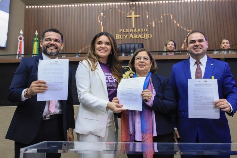 Presidente Roberto Cidade e ministra das Mulheres, Aparecida Gonçalves, reforçam iniciativas de combate ao feminicídio no Amazonas