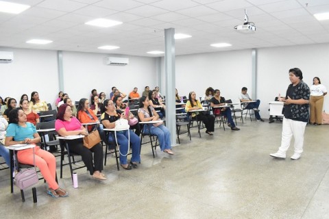 Prefeitura inicia as aulas do programa 'Salto: Aceleradora de MEIs'