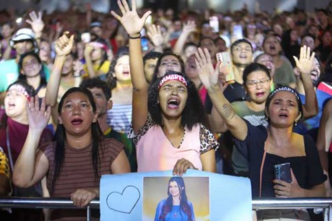 Show gospel celebra 355 anos de Manaus na Ponta Negra