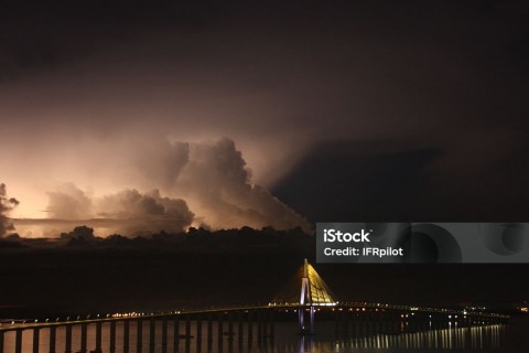 🌧️ Alerta Vermelho: Manaus entra em estado de atenção por fortes chuvas