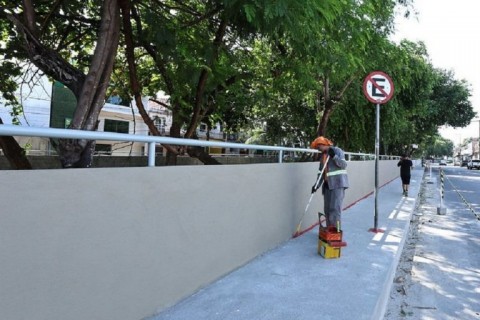 David Almeida destaca avanço na revitalização de passeio público no bairro Coroado