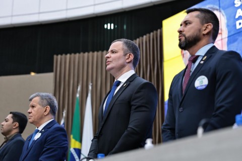 Câmara de Manaus celebra 58 anos da Zona Franca em sessão solene