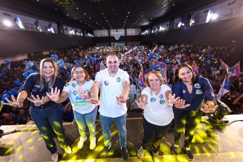 Cerca de 4 mil profissionais da educação afirmam apoio à candidatura de Roberto Cidade